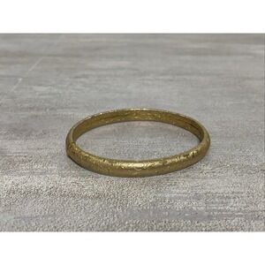 Vintage HOBE Floral Textured Gold Tone Bangle Bracelet Victorian Revival